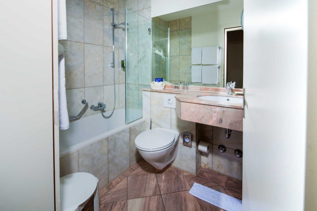Alpenrose 34 3 alpenhof dz alpenrose 34 badezimmer 26908201815122009