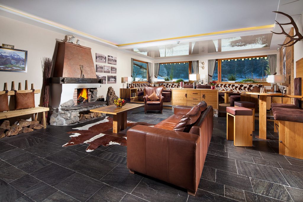 Gallery inside 4 Alm- & Wellnesshotel Alpenhof
Schönau am Königssee
Almlounge