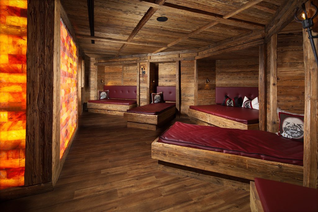 Gallery wellness & SPA 12 hotel alpenhof berchtesgaden ruhebetten lichtwand