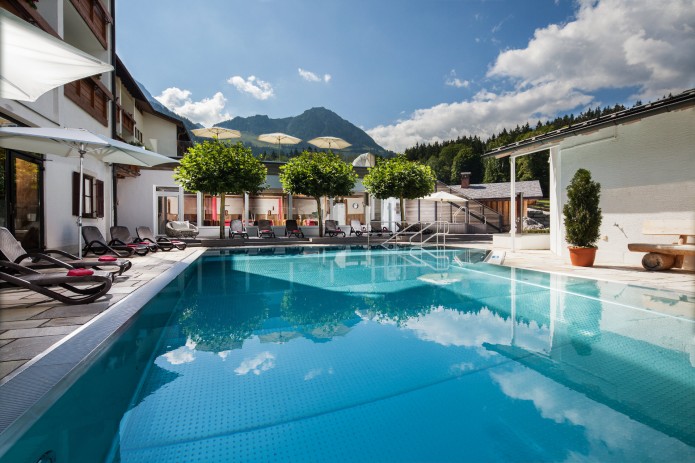 Wellness 11 hotel alpenhof schwimmbad