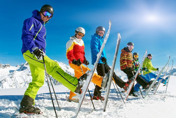 Hotel Alpenhof, Winterzeit, Skifahrer Gruppe