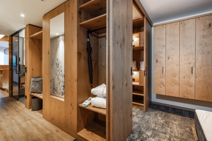 Deluxe-Familienzimmer Hocheck 4 Zimmer Hocheck Gang 2